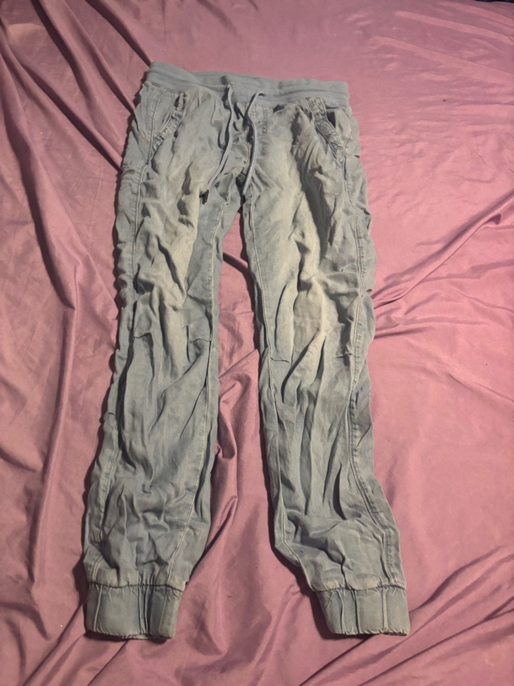 Small women jegging
